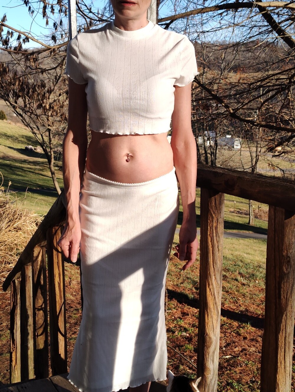 White Two-Piece Set With Lettuce Edging
